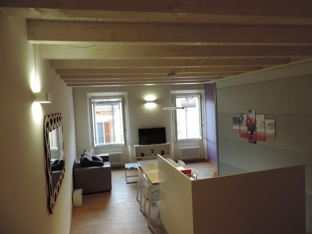 Residence Al Sociale Mantova Szoba fotó